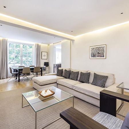 2 Bed, 2 Bath In Mayfair, Garden View Лондон Экстерьер фото